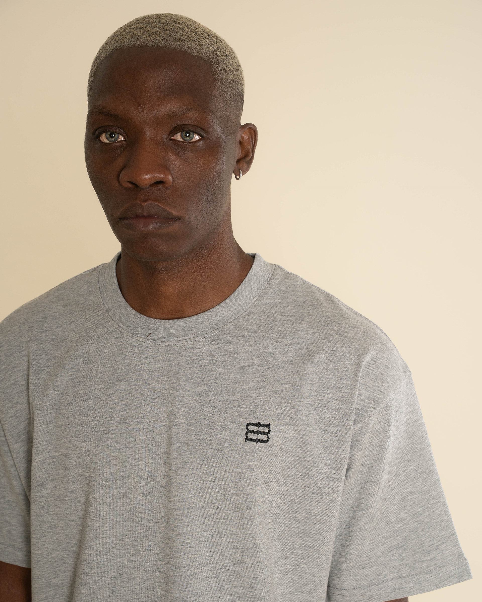 Mbroid Logo T-shirt - Gray