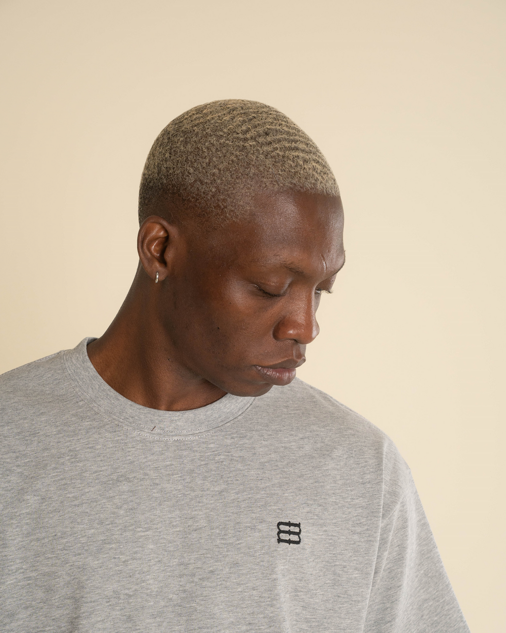 Mbroid Logo T-shirt - Gray
