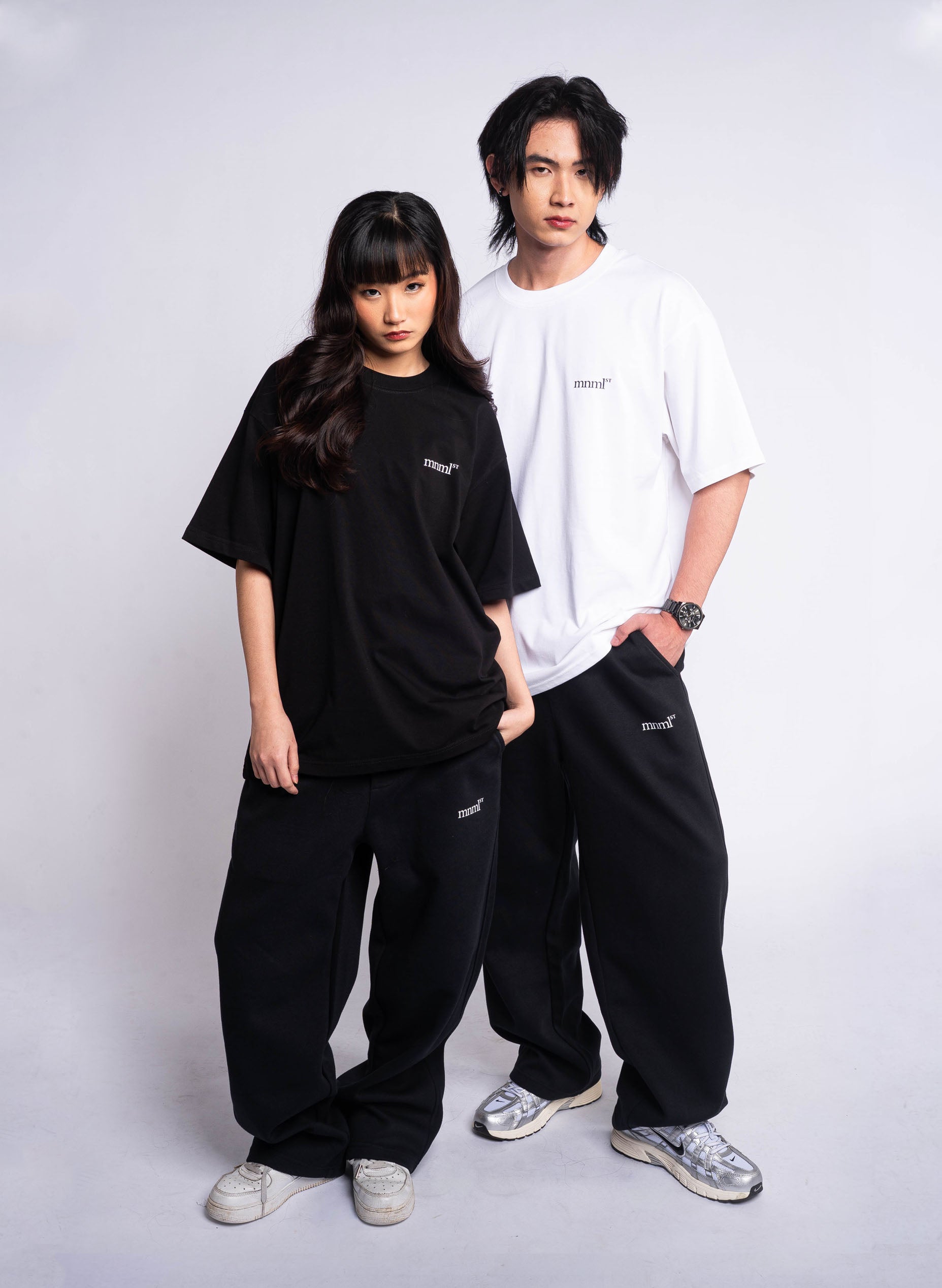 Classic Logo Sweatpants - Black