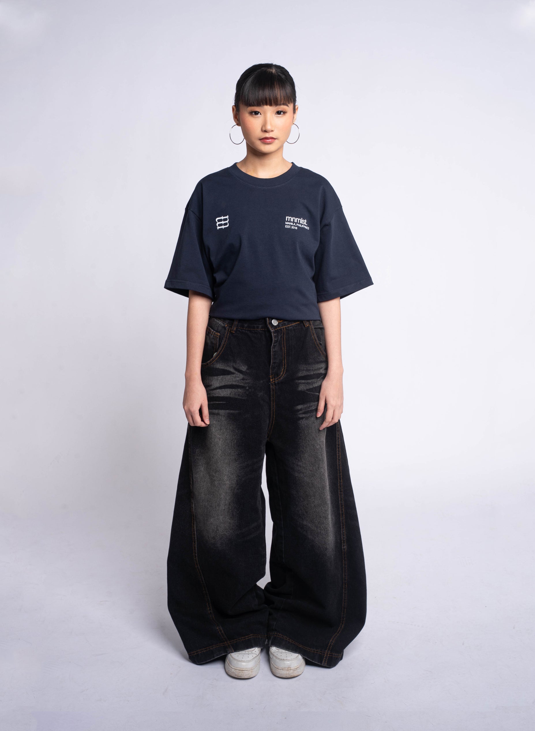 Modern Simplicity Logo T-shirt - Navy blue